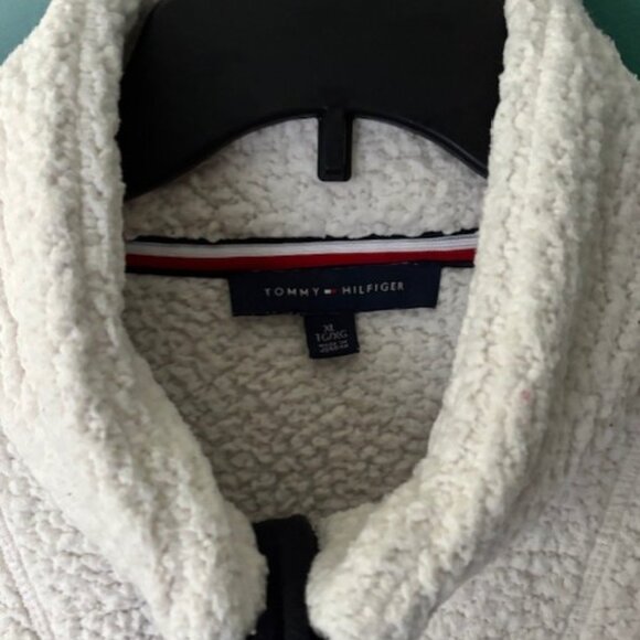 Tommy Hilfiger XL White Sherpa Fleece Pullover Athleisure Warm Preppy Sport Logo - Picture 2 of 10